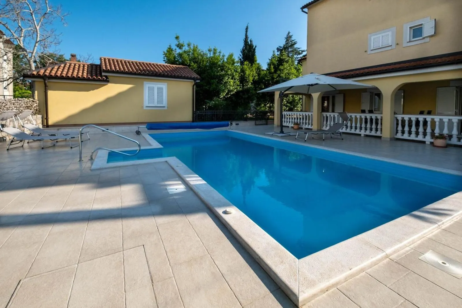 Apartment Serbecic 2 Malinska Kroatië